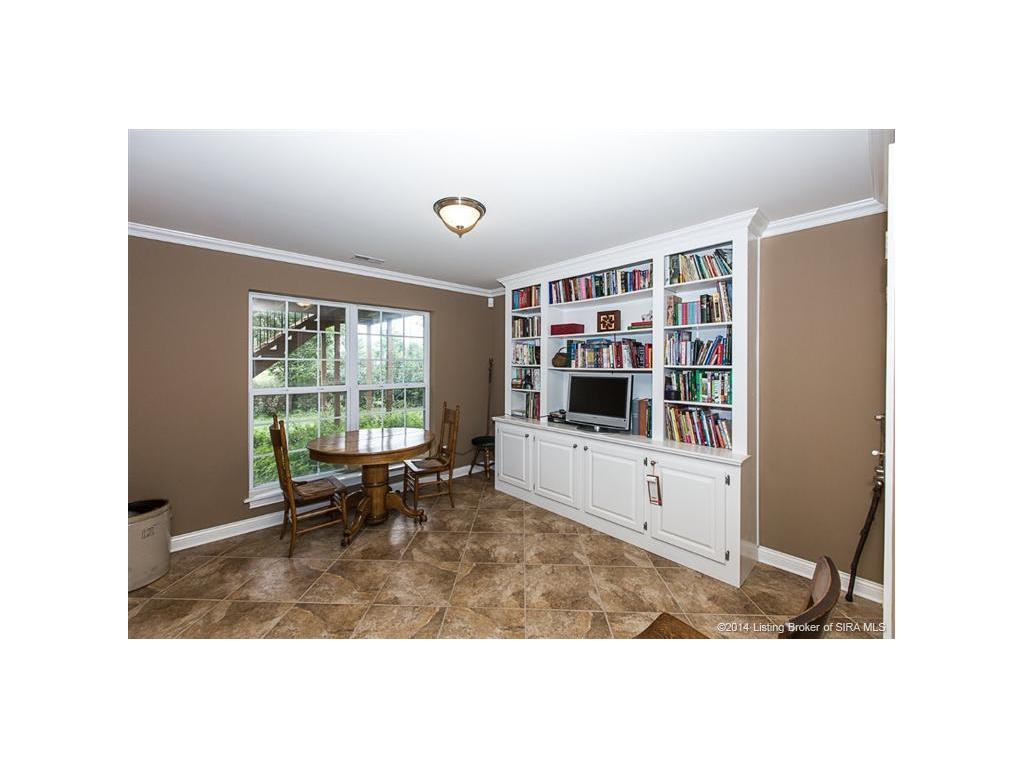 1575 Edwardsville Galena Road Georgetown, IN 47122 - Photo 48 of 58