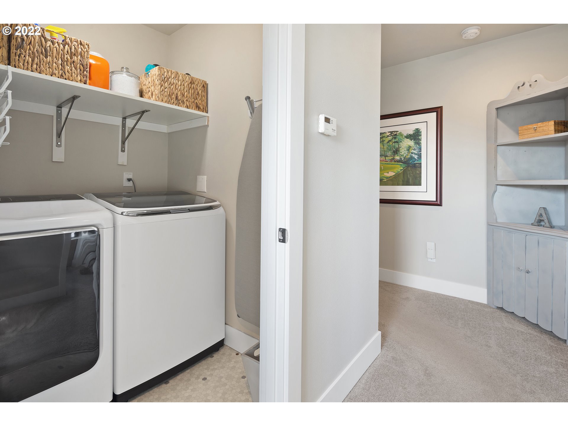 4530 Southwest Luradel Street Portland, OR 97219 - Photo 18 of 32 Gallery Image 18