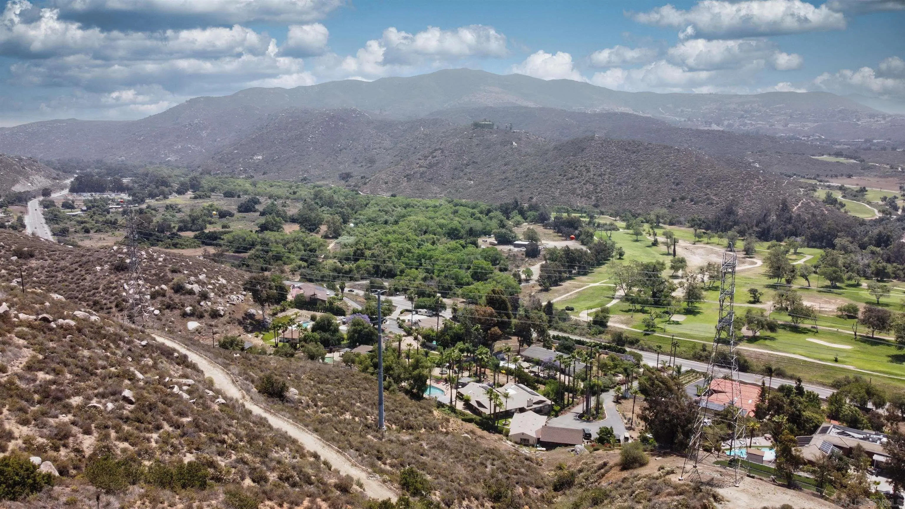 2552 Wind River Road El Cajon, CA 92019 - Photo 30 of 42 Gallery Image 30