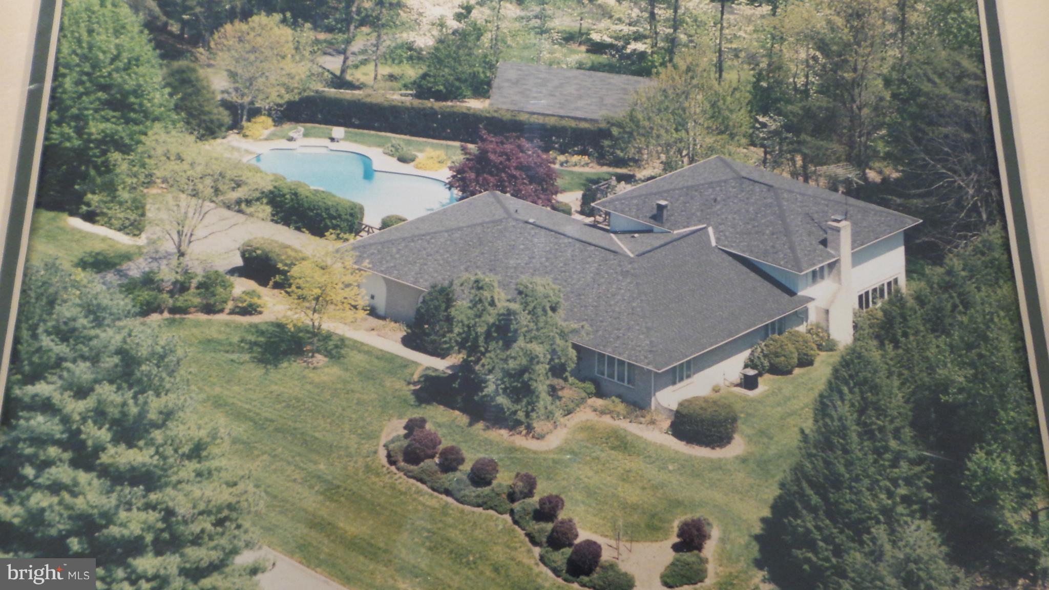 13409 Bladon Road Phoenix, MD 21131 - Photo 27 of 27 an aerial view of a house with a yard