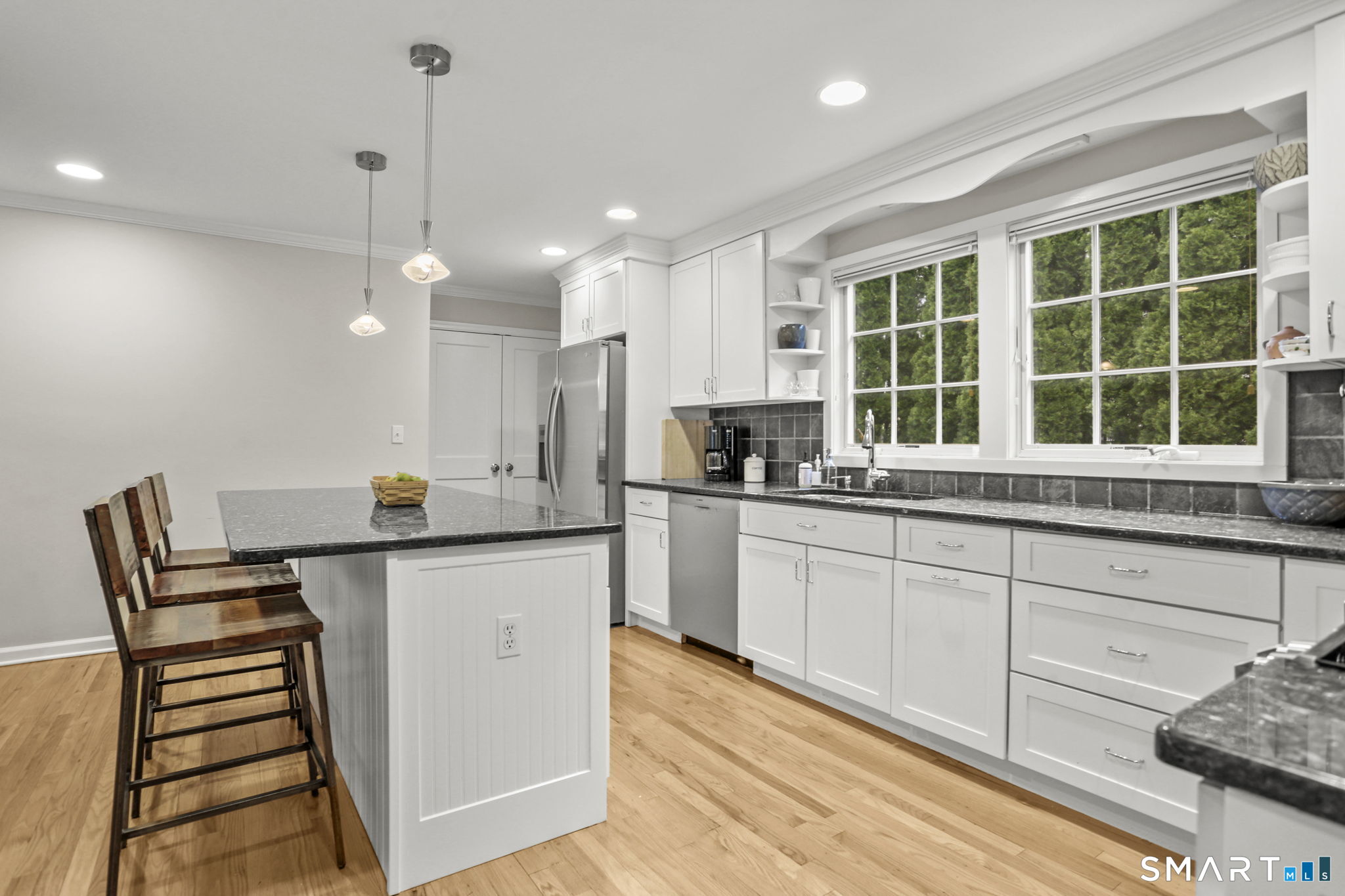 23 Garden City Road Darien, CT 06820 - Photo 13 of 31