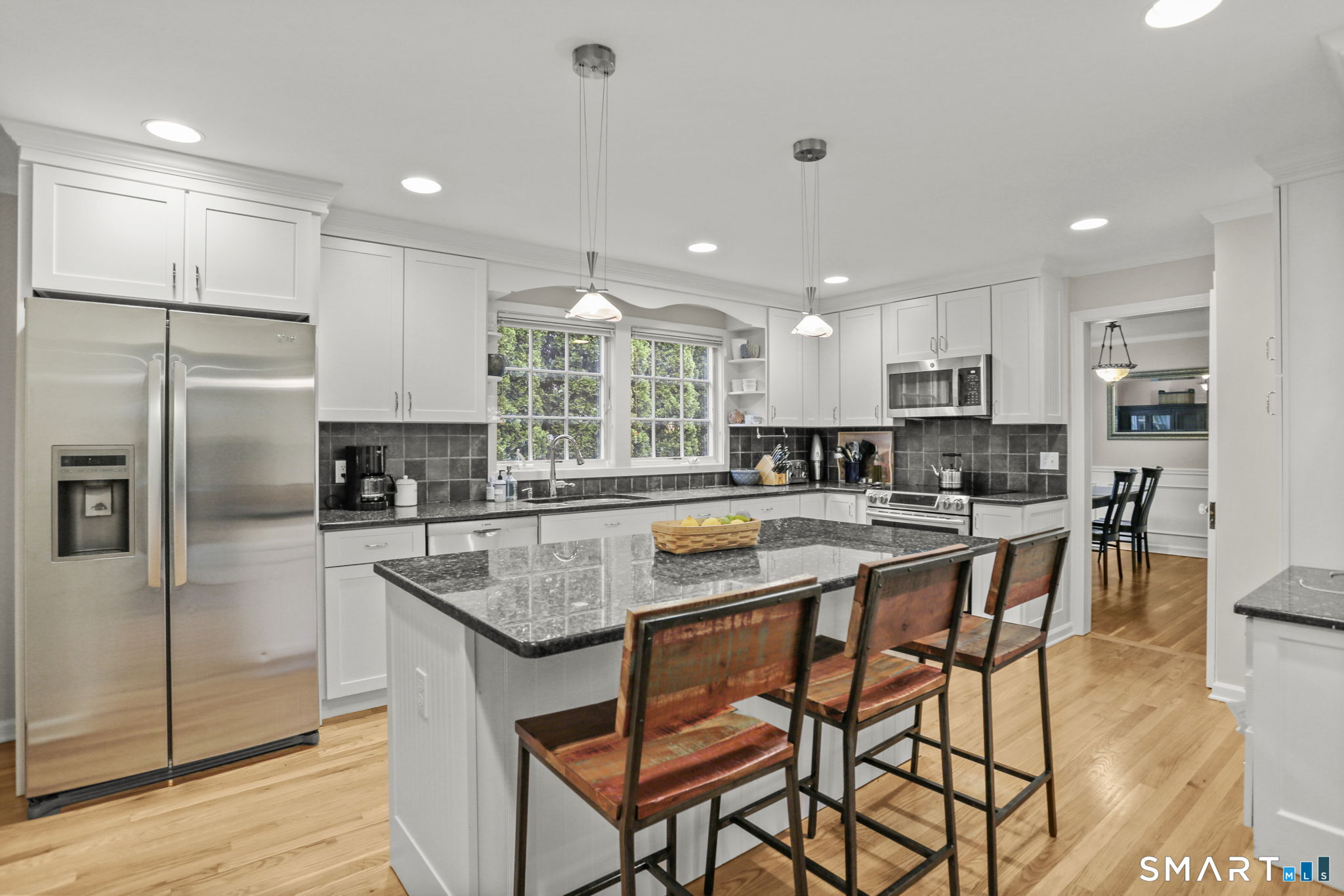 23 Garden City Road Darien, CT 06820 - Photo 14 of 31