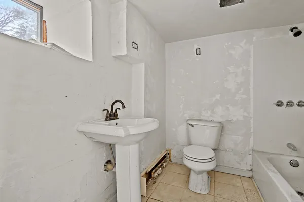 $299,900 | 621 North Huron Street, De Pere, WI 54115