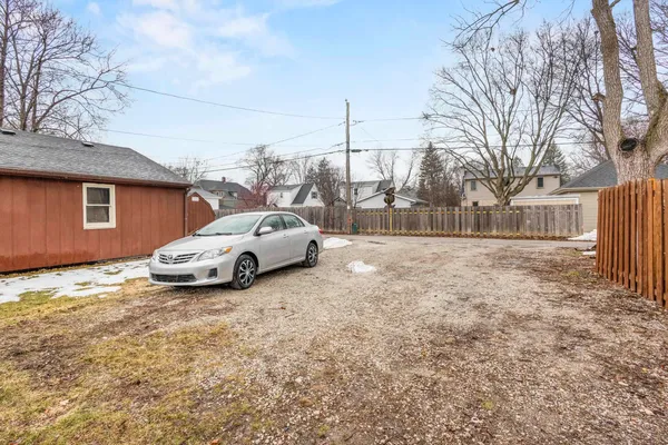 $299,900 | 621 North Huron Street, De Pere, WI 54115