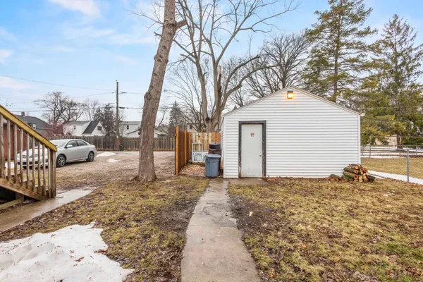 $299,900 | 621 North Huron Street, De Pere, WI 54115