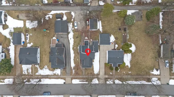 $299,900 | 621 North Huron Street, De Pere, WI 54115