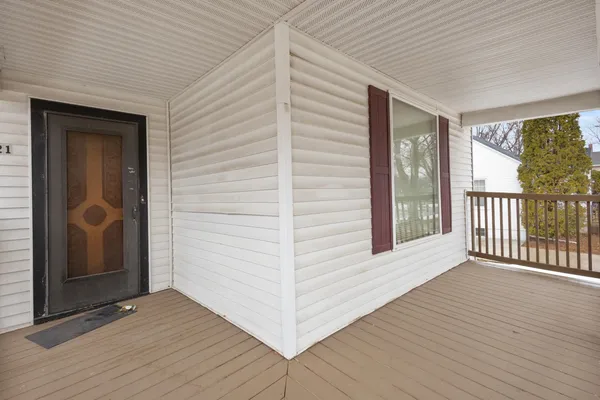 $299,900 | 621 North Huron Street, De Pere, WI 54115