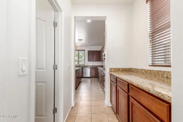 $3,100 | 20932 Vía De Arboles, Queen Creek, AZ 85142