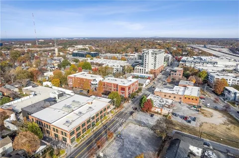 $215,000 | 24 Daniel Street Southeast, Unit 12, Atlanta, GA 30312