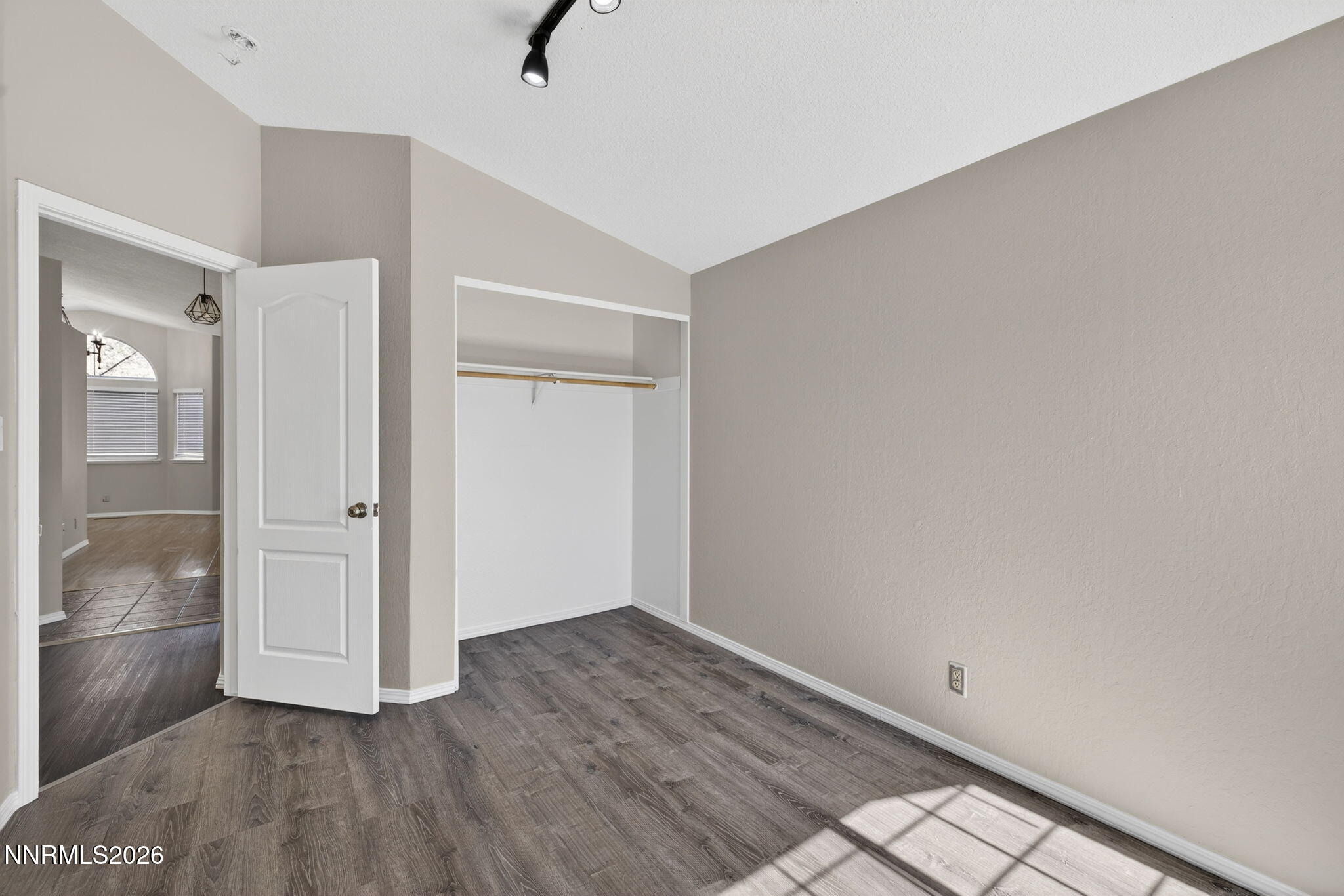 6331 Chesterfield Lane Reno, NV 89523 - Photo 14 of 24 25-web-or-mls-6331 Chesterfield Ln-22