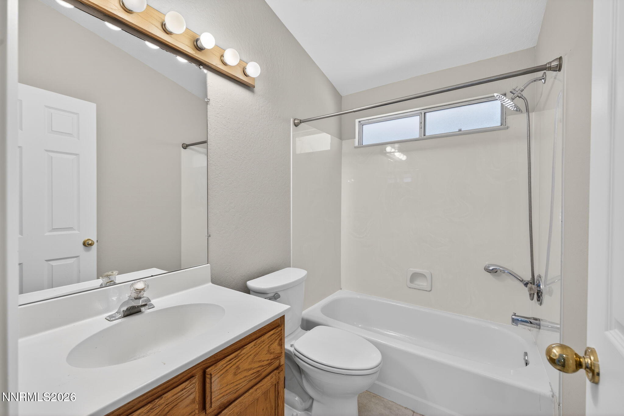 6331 Chesterfield Lane Reno, NV 89523 - Photo 16 of 24 29-web-or-mls-6331 Chesterfield Ln-25