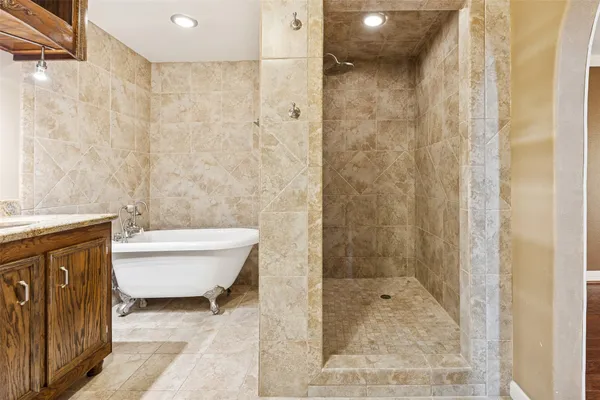 $320,000 | 7112 Pleasure Lake Drive, Willis, TX 77318