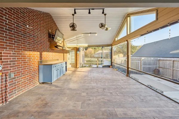 $320,000 | 7112 Pleasure Lake Drive, Willis, TX 77318