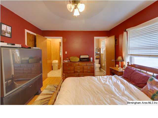 111 Crest Road East Bessemer, AL 35023 - Photo 19 of 32
