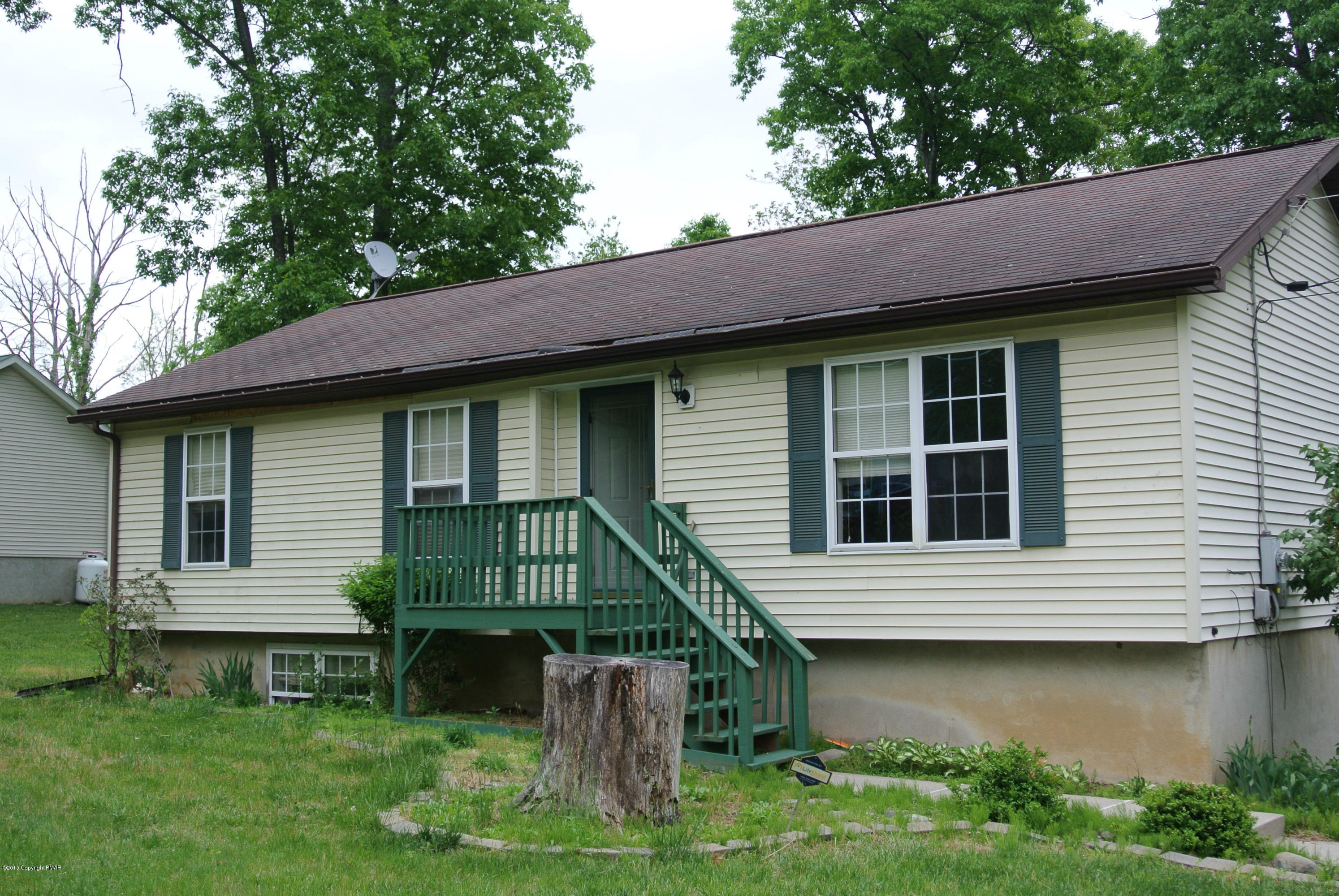 2174 Walnut Trail Bushkill, PA 18324 - Photo 1 of 6 DSC_6710