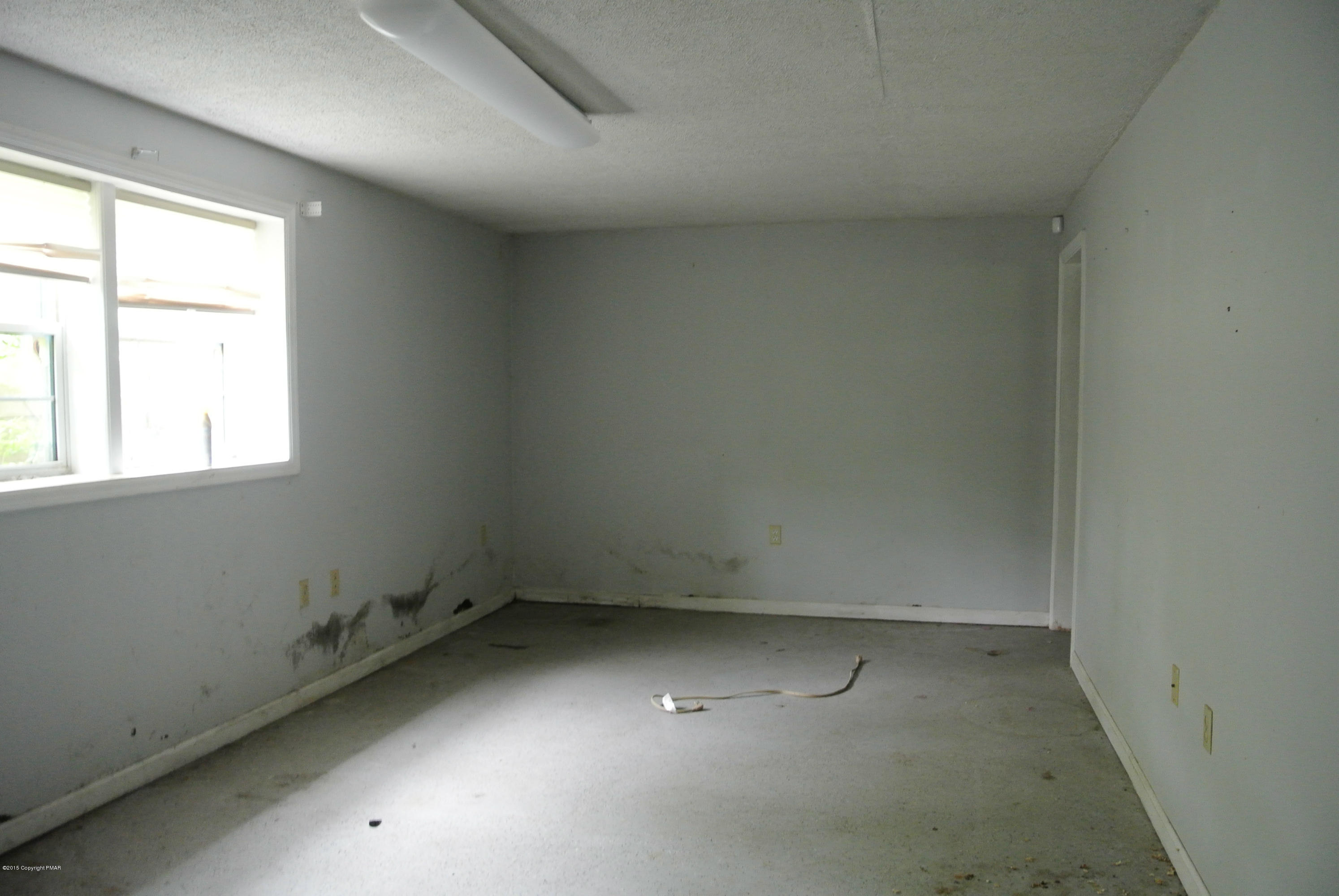 2174 Walnut Trail Bushkill, PA 18324 - Photo 6 of 6 DSC_6707