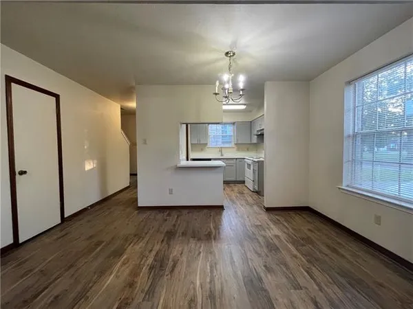 $1,300 | 4204 Chateau Boulevard, Unit A, Kenner, LA 70065