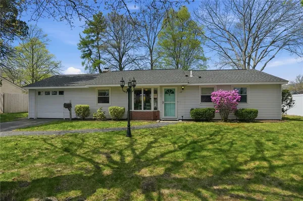 $399,000 | 17 Gloucester Street, Warwick, RI 02886