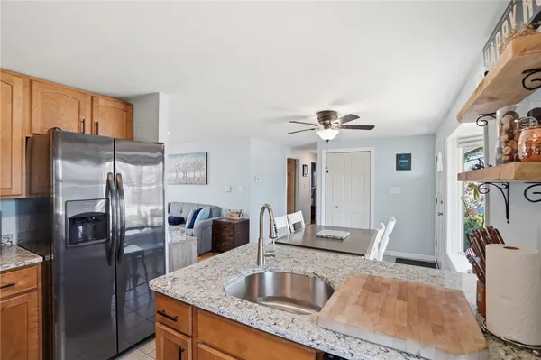 $399,000 | 17 Gloucester Street, Warwick, RI 02886