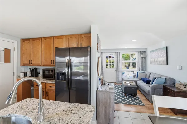 $399,000 | 17 Gloucester Street, Warwick, RI 02886