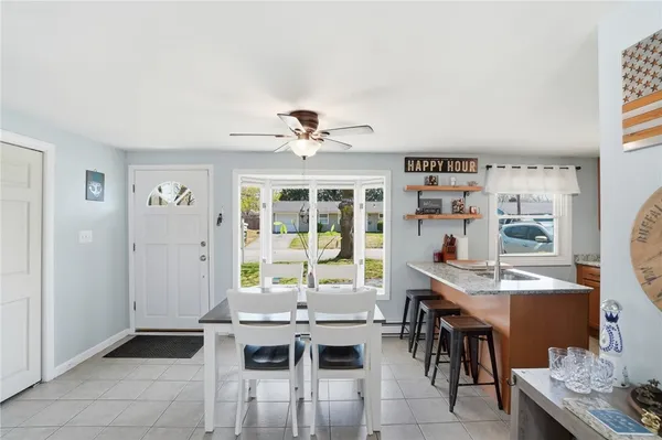 $399,000 | 17 Gloucester Street, Warwick, RI 02886