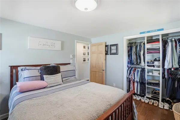 $399,000 | 17 Gloucester Street, Warwick, RI 02886