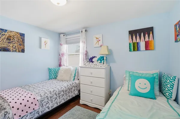 $399,000 | 17 Gloucester Street, Warwick, RI 02886