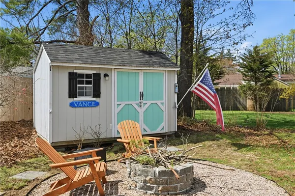 $399,000 | 17 Gloucester Street, Warwick, RI 02886