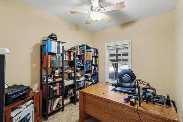 $435,000 | 20552 Alpine Drive, Lawrenceburg, IN 47025
