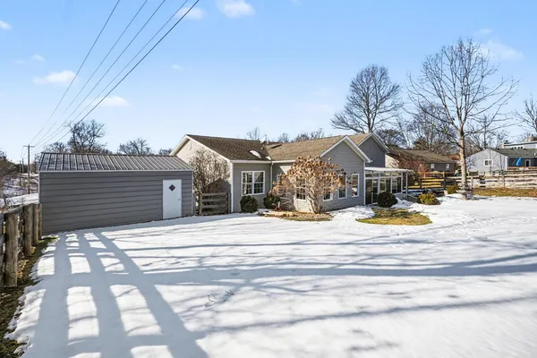 $435,000 | 20552 Alpine Drive, Lawrenceburg, IN 47025