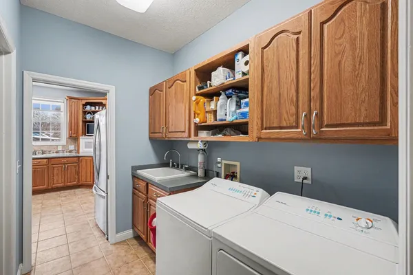 $435,000 | 20552 Alpine Drive, Lawrenceburg, IN 47025