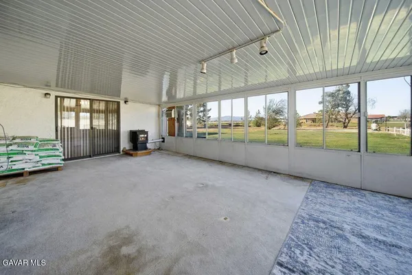 $619,999 | 8155 Ave E W Lancaster Ca West, Lancaster, CA 93536