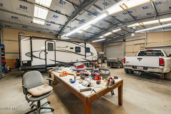 $619,999 | 8155 Ave E W Lancaster Ca West, Lancaster, CA 93536