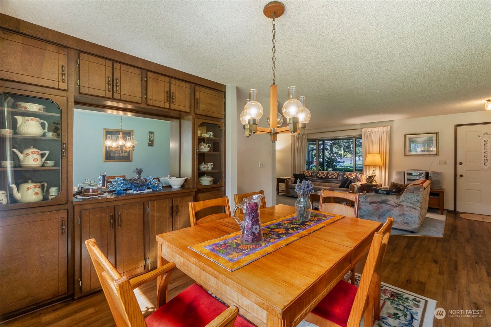 18515 Elderberry Street Southwest Rochester, WA 98579 - Photo 5 of 31 Gallery Image 5