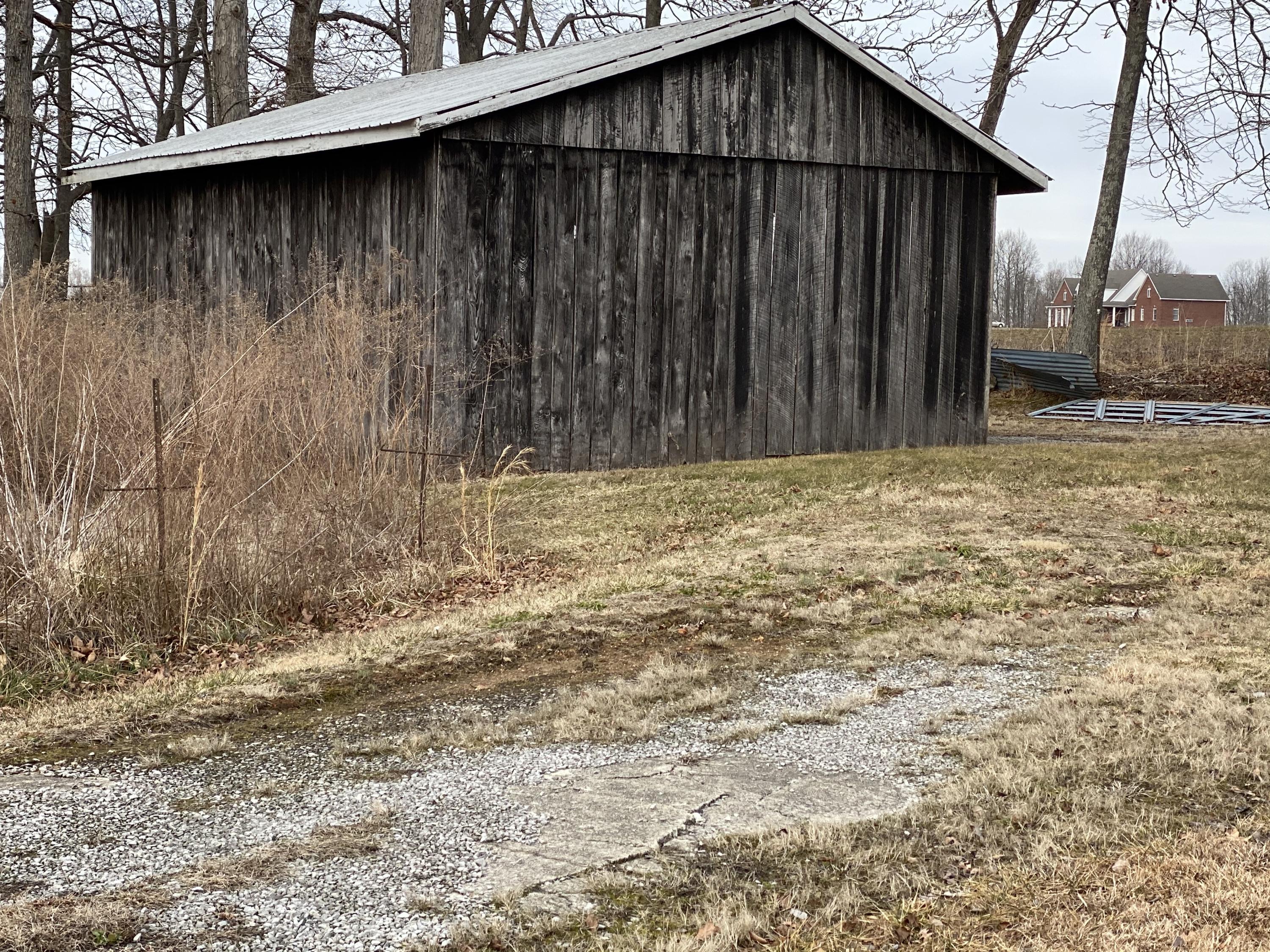 1510 Surber Road Science Hill, KY 42553 - Photo 7 of 18 C6387A9E-209F-446F-9341-38E94B83BCA9<|><
