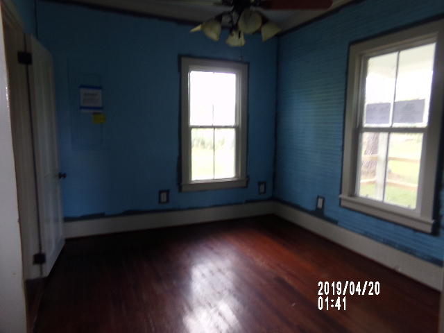 2501 Burlington Road Walterboro, SC 29488 - Photo 7 of 12 015