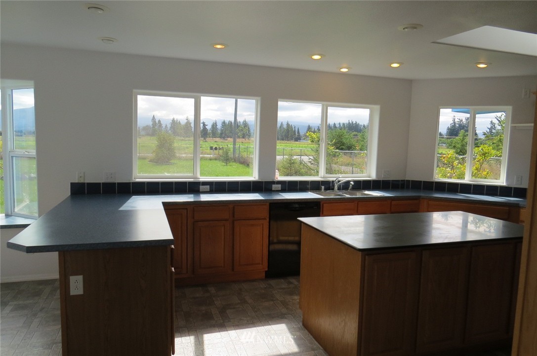 3921 Woodcock Road Sequim, WA 98382 - Photo 12 of 24