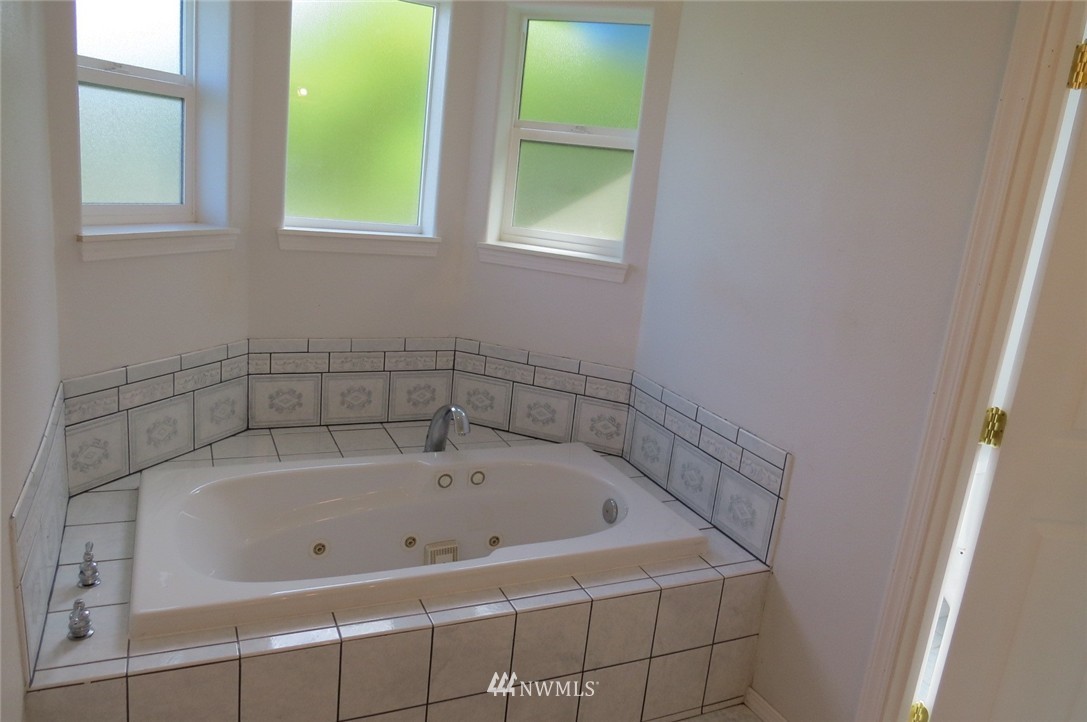 3921 Woodcock Road Sequim, WA 98382 - Photo 20 of 24