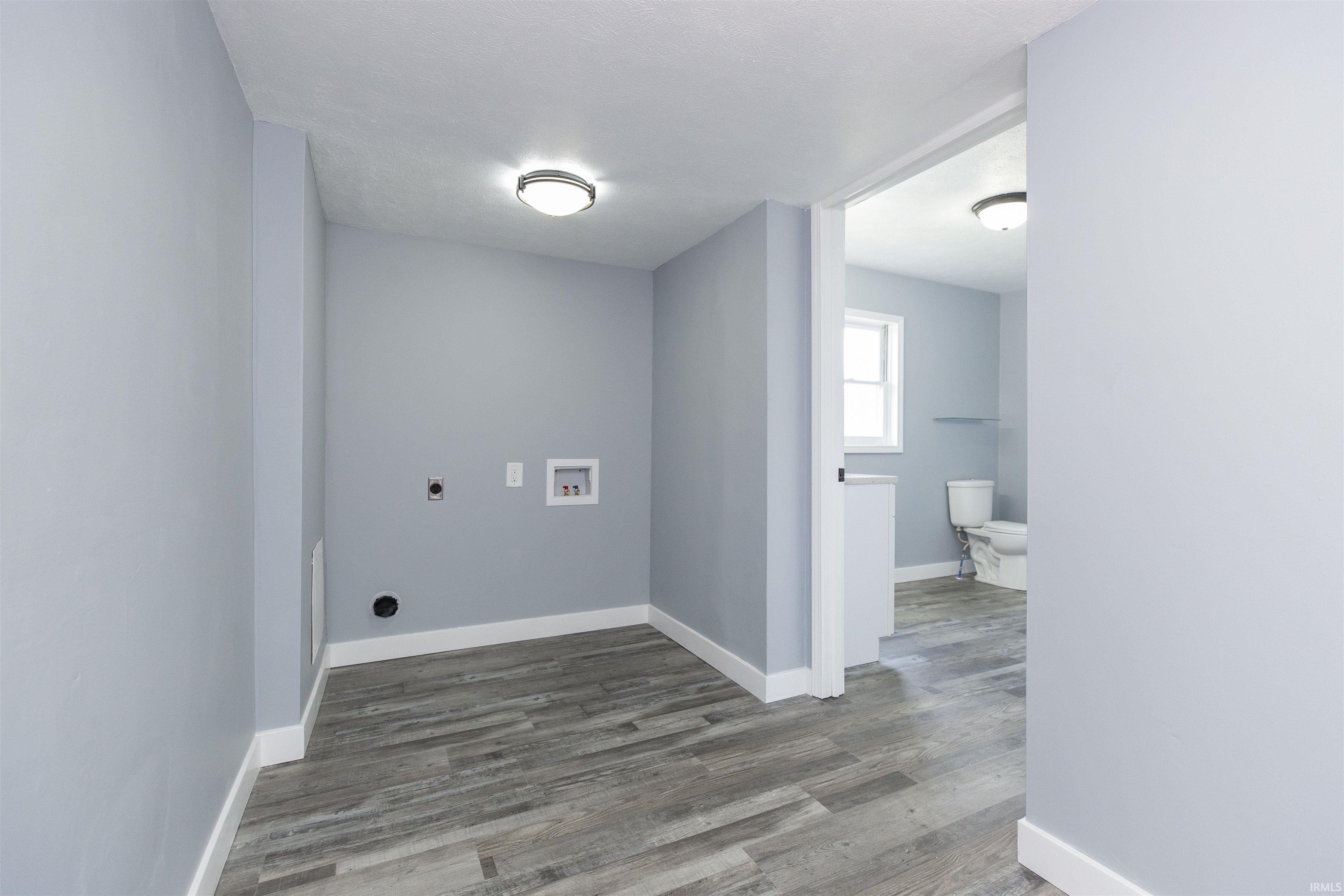 30441 Tower Road Elkhart, IN 46516 - Photo 7 of 36 Gallery Image 7