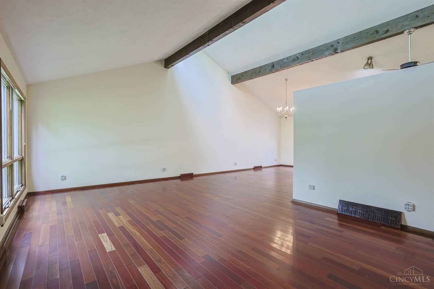 3881 Lincoln Road Cincinnati, OH 45247 - Photo 8 of 59 Gallery Image 8