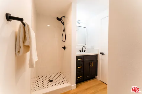 $499,000 | 1191 Crenshaw Boulevard, Los Angeles, CA 90019