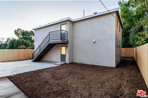 $499,000 | 1191 Crenshaw Boulevard, Los Angeles, CA 90019