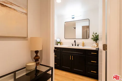 $499,000 | 1191 Crenshaw Boulevard, Los Angeles, CA 90019