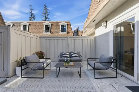 $1,888,000 | 614 Forest Avenue, Palo Alto, CA 94301