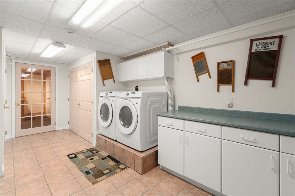 39 Whiting Road Oxford, MA 01540 - Photo 19 of 39