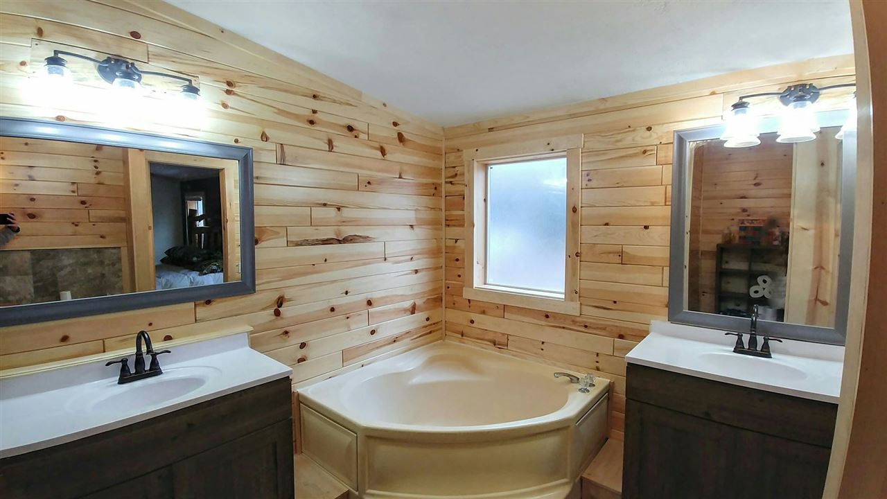 6736 Keffer Road Kingsley, MI 49649 - Photo 12 of 28 1858723-11.JPG