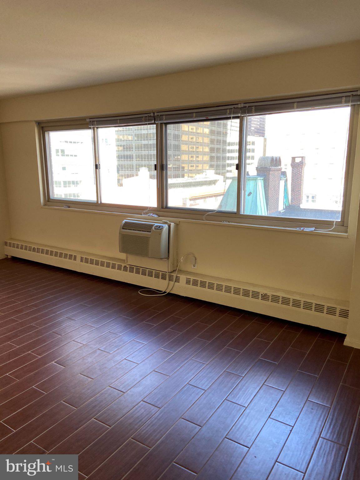 2101 Chestnut Street, Unit 706 Philadelphia, PA 19103 - Photo 4 of 9 Urban oasis with city skyline views.
