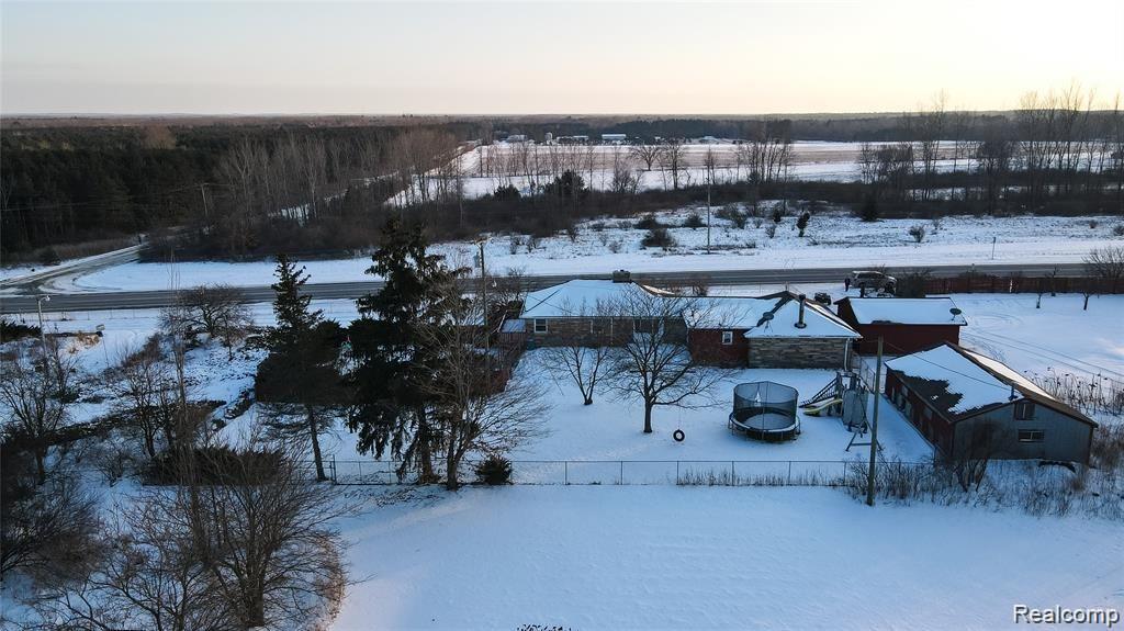 3030 West Caro Road Caro, MI 48723 - Photo 3 of 51