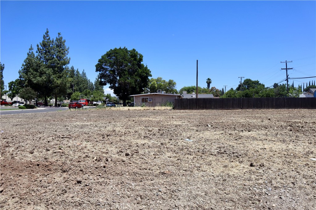 3454 G Street Merced, CA 95340 - Photo 4 of 16 a view of lake view