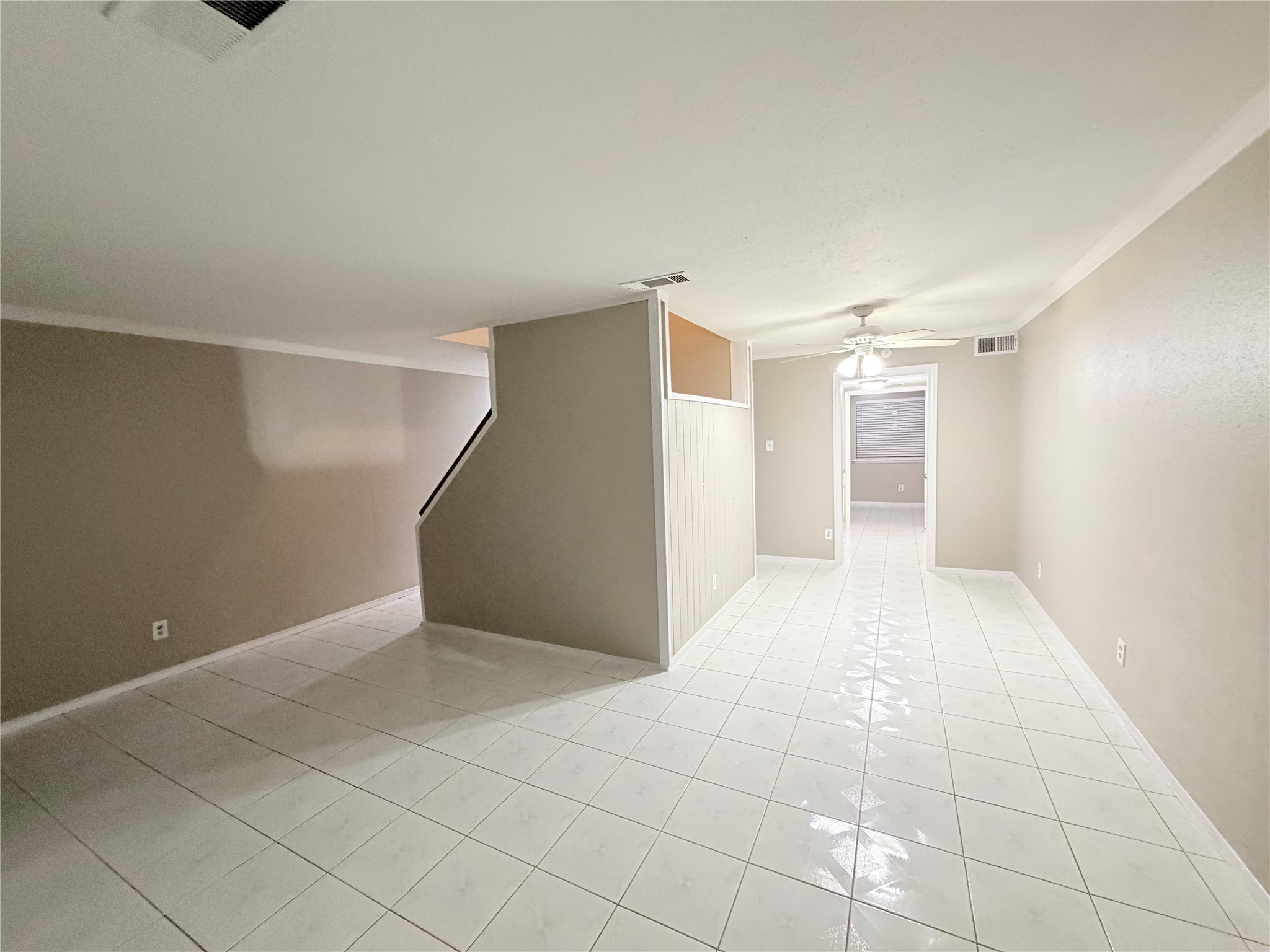 12847 Briarwest Circle Houston, TX 77077 - Photo 12 of 21 a view of an empty room with a window
